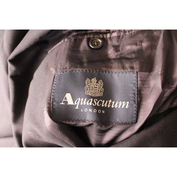 Aquascutum Men's Gold Button Sport Coat Size 42R 100% Wool Navy Blue - Picture 8 of 10